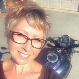 Meet your Posher, Stacy